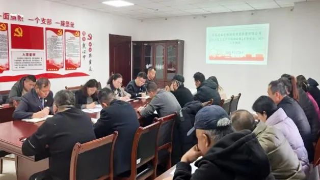 臨空公司組織召開2025年度復(fù)工復(fù)產(chǎn)專題會(huì)議暨 2月份安全消防工作例會(huì)